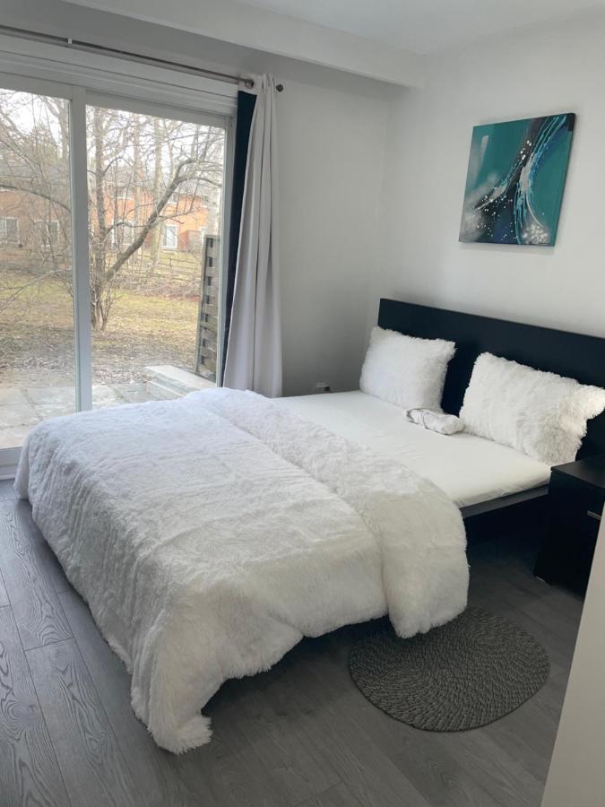 Harmony Home Near University Of Ватерлоо Экстерьер фото
