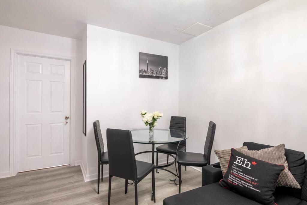 Harmony Home Near University Of Ватерлоо Экстерьер фото