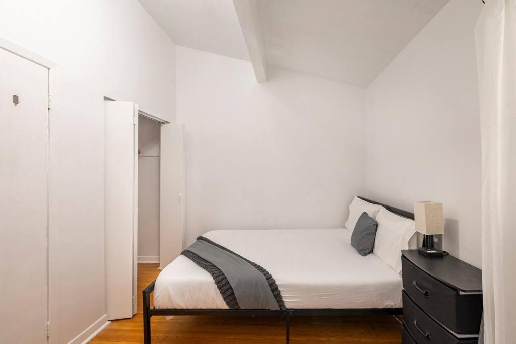 Harmony Home Near University Of Ватерлоо Экстерьер фото